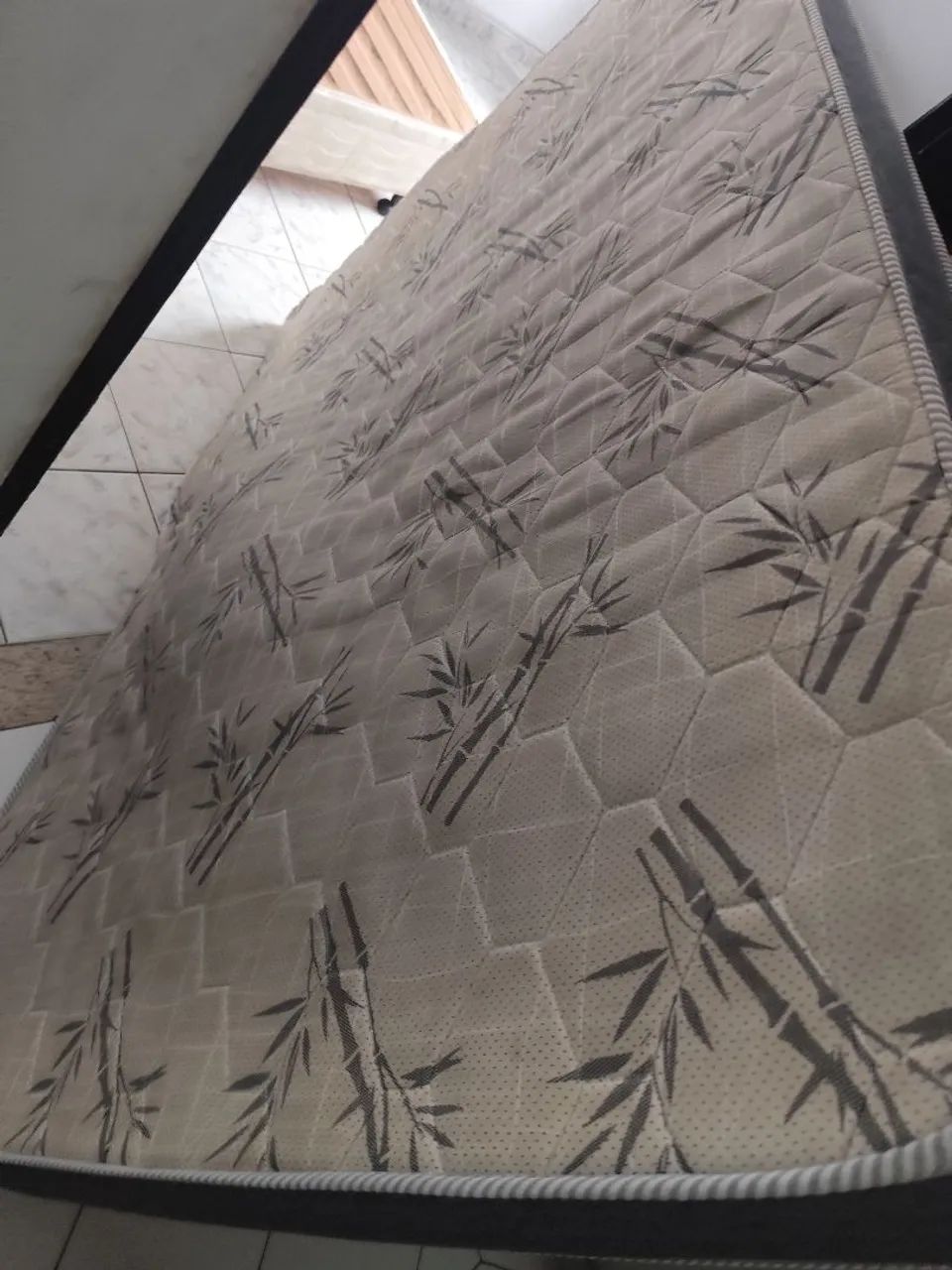 2cochoes com base . As 