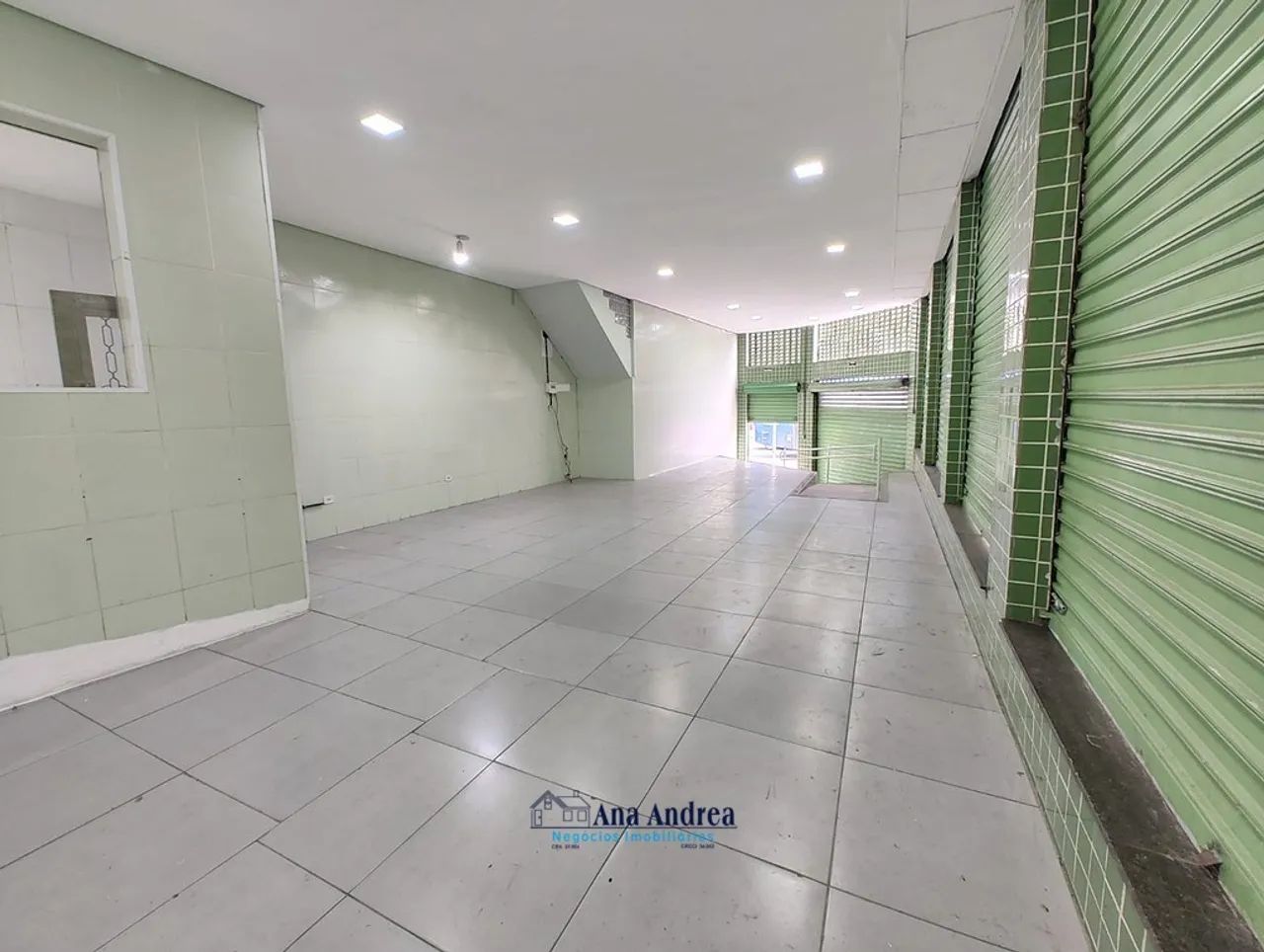 Taboão da Serra, salão no Kizaemon Takeuti - Foto 4