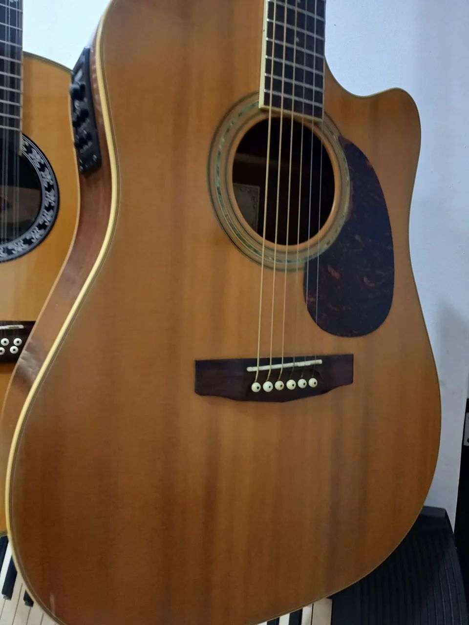 Violão elétrico Cort Mr710 