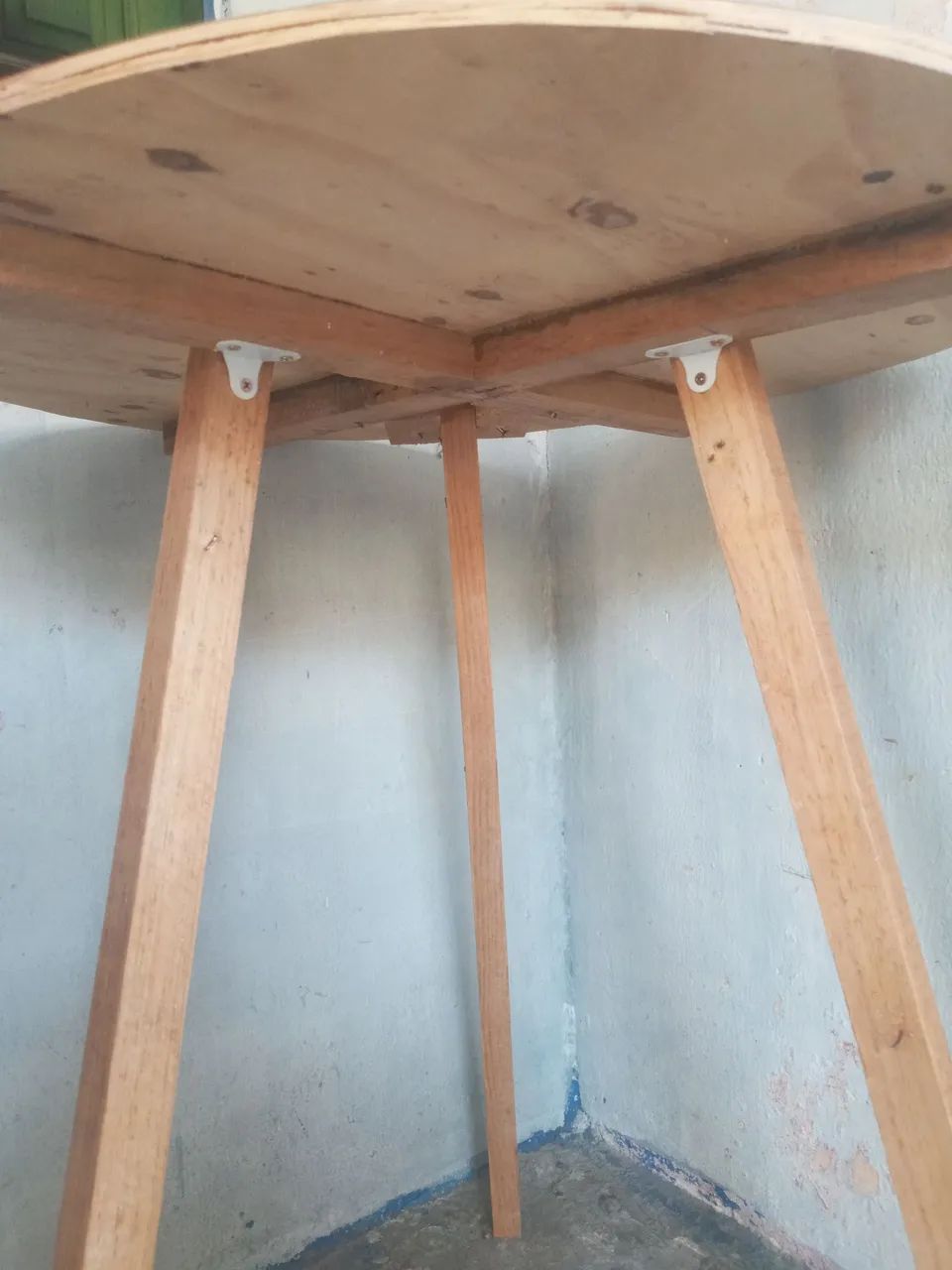Mesa multiuso em madeira e fórmica. - Foto 3