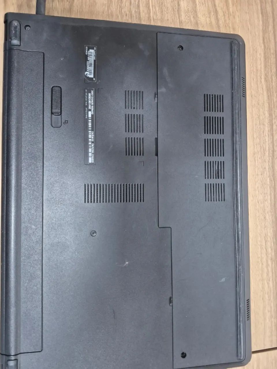 Vendo Notebook Dell Inspiron I3  - Foto 2