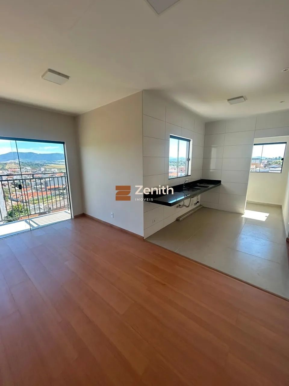 Apartamento com 2 quartos - Bairro Vergani - Foto 2