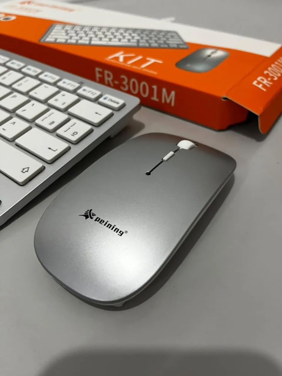 Teclado e Mouse sem fio bluetooth (lacrado) - Foto 4