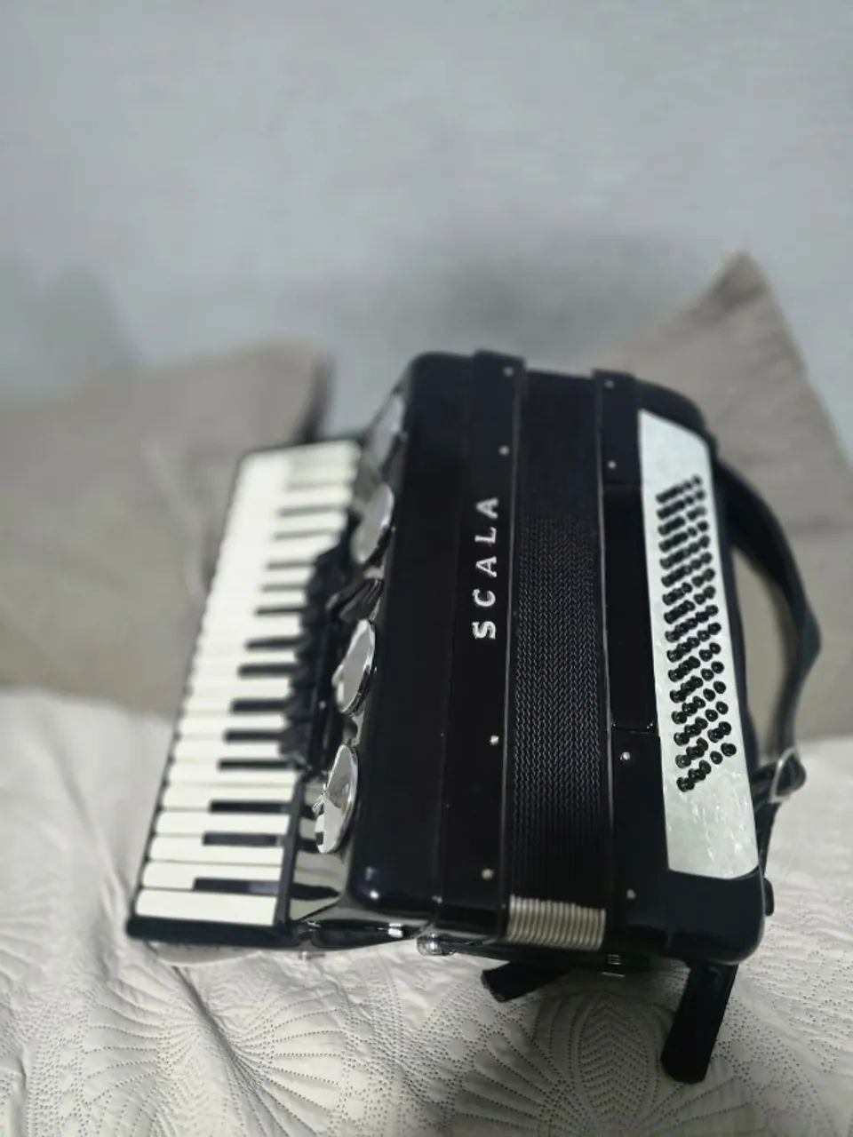 Acordeon Scala 80 Baixos Teclado Piano - Ótimo Estado