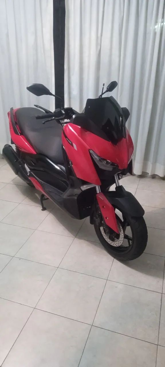 X Max 2023 ABS  novíssima