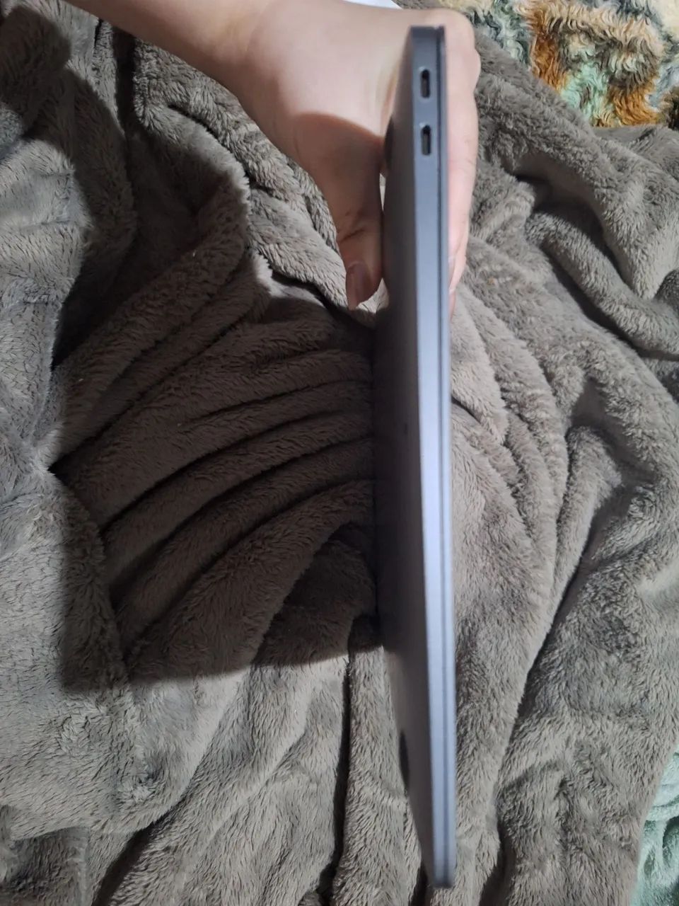 MACBOOK AIR M1 TELA QUEBRADA - Foto 3