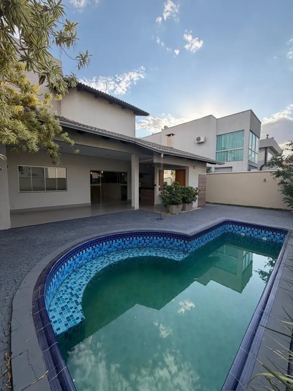 Casa de 220 m2 no Jardins Atenas