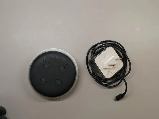 Echo Dot 3ª Geração Alexa Smart Speaker Cinza com Fonte