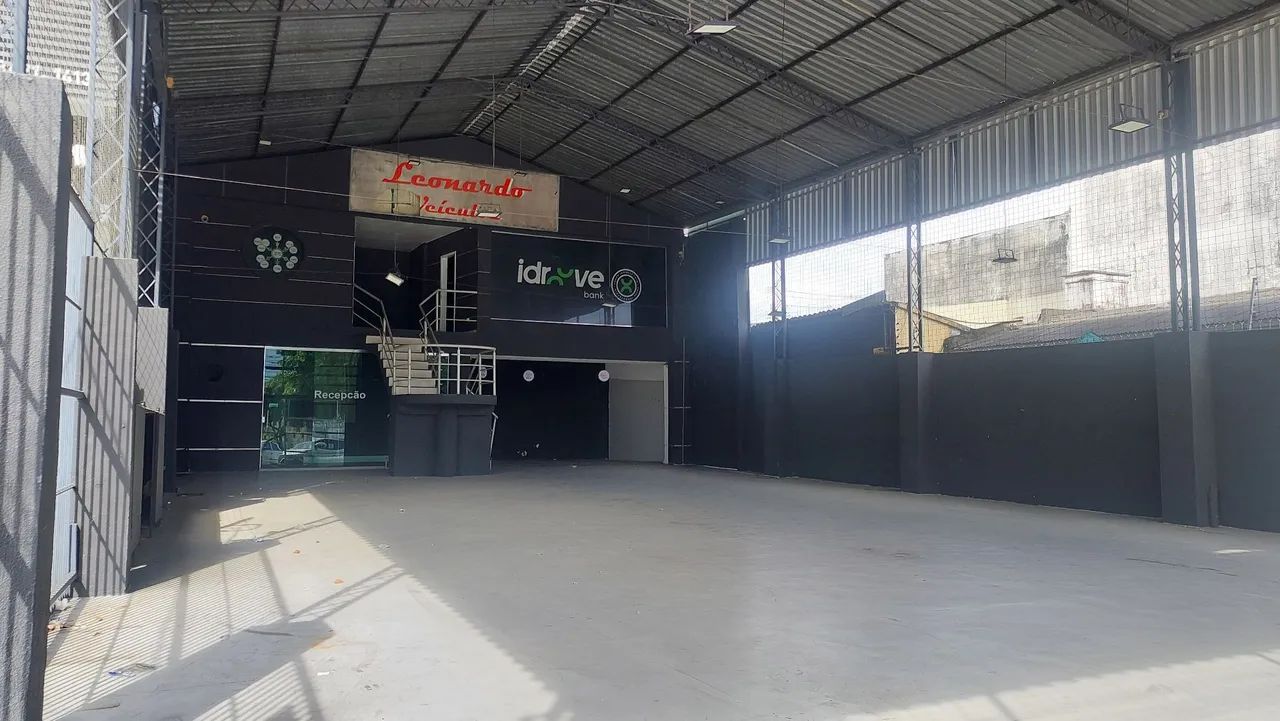 Galpão Comercial na Av. Constantino Nery  - Foto 2