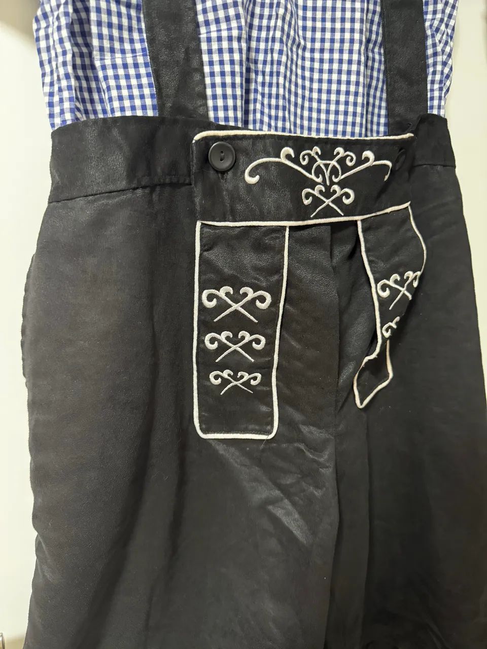 Traje ocktoberfest masculino 