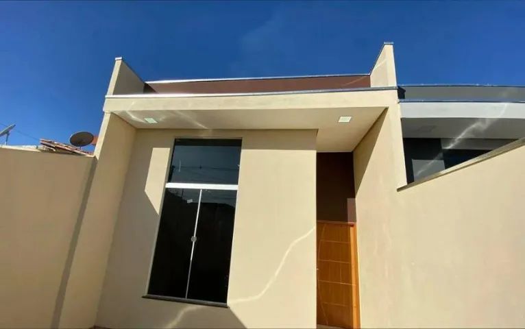 Casa com 3 Quartos e 2 banheiros à Venda, 170 m² 