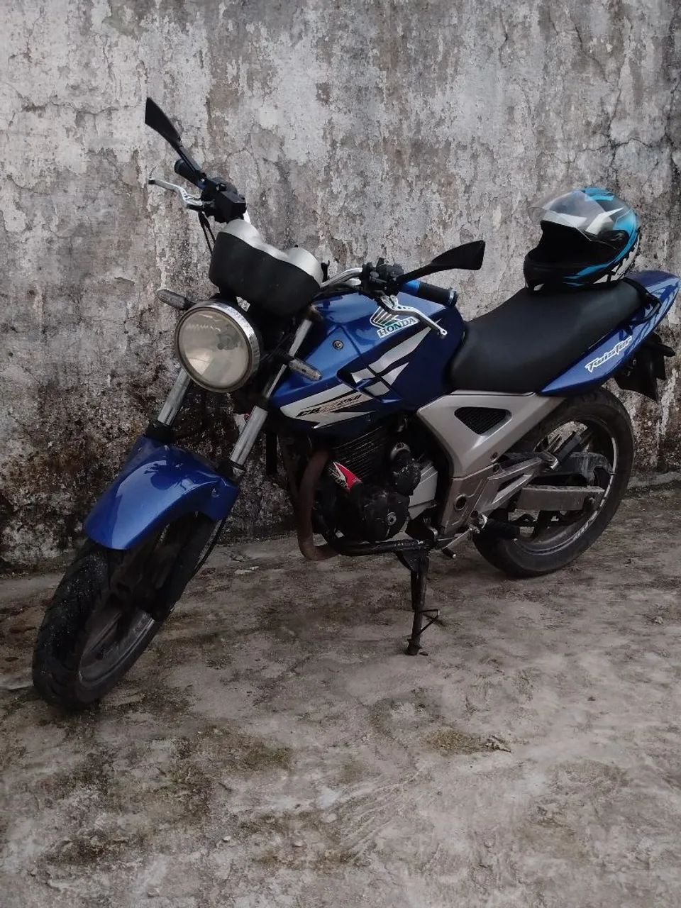 Vende-se ou troco 