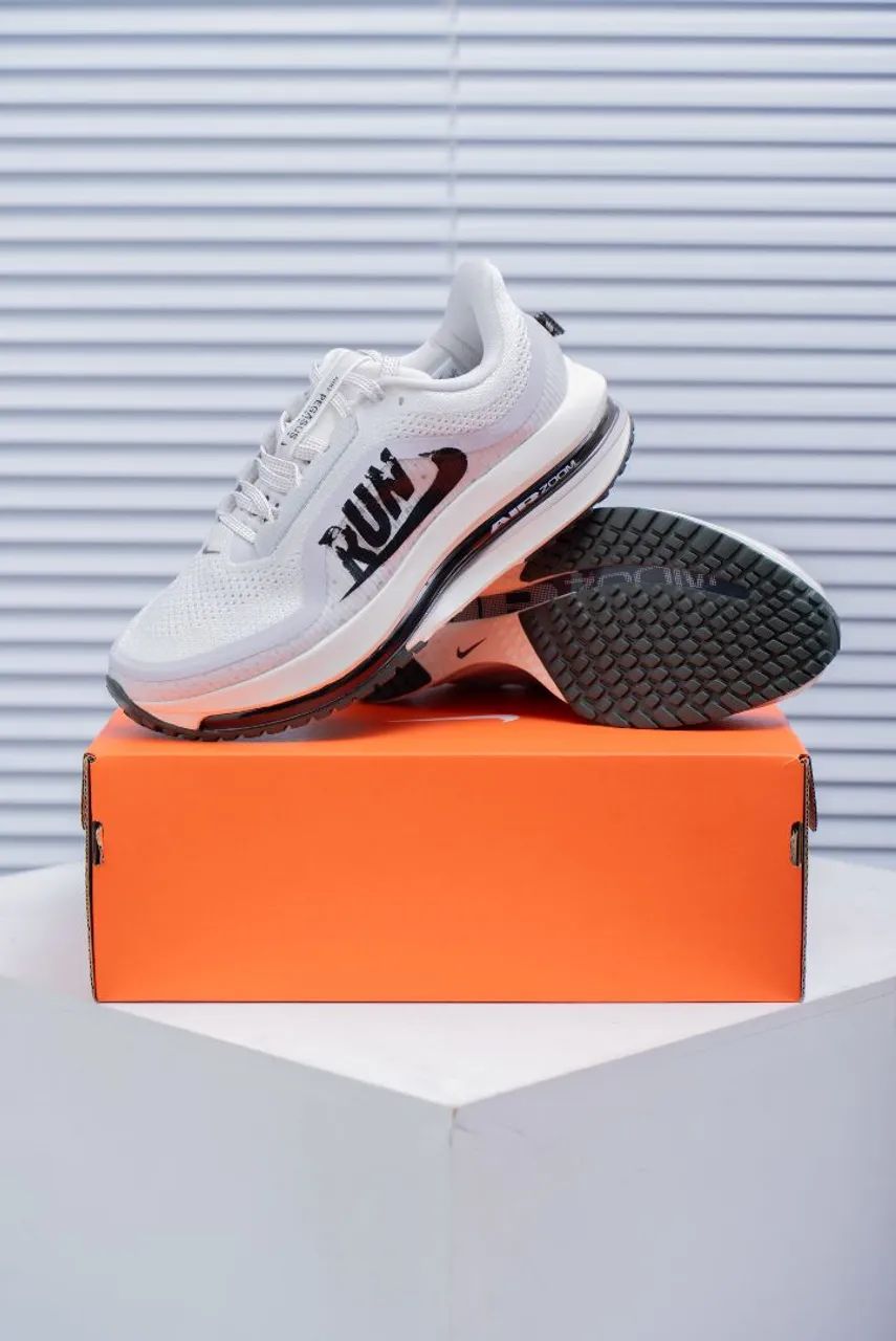 Nike Air Zoom Pegasus Premium - Foto 3