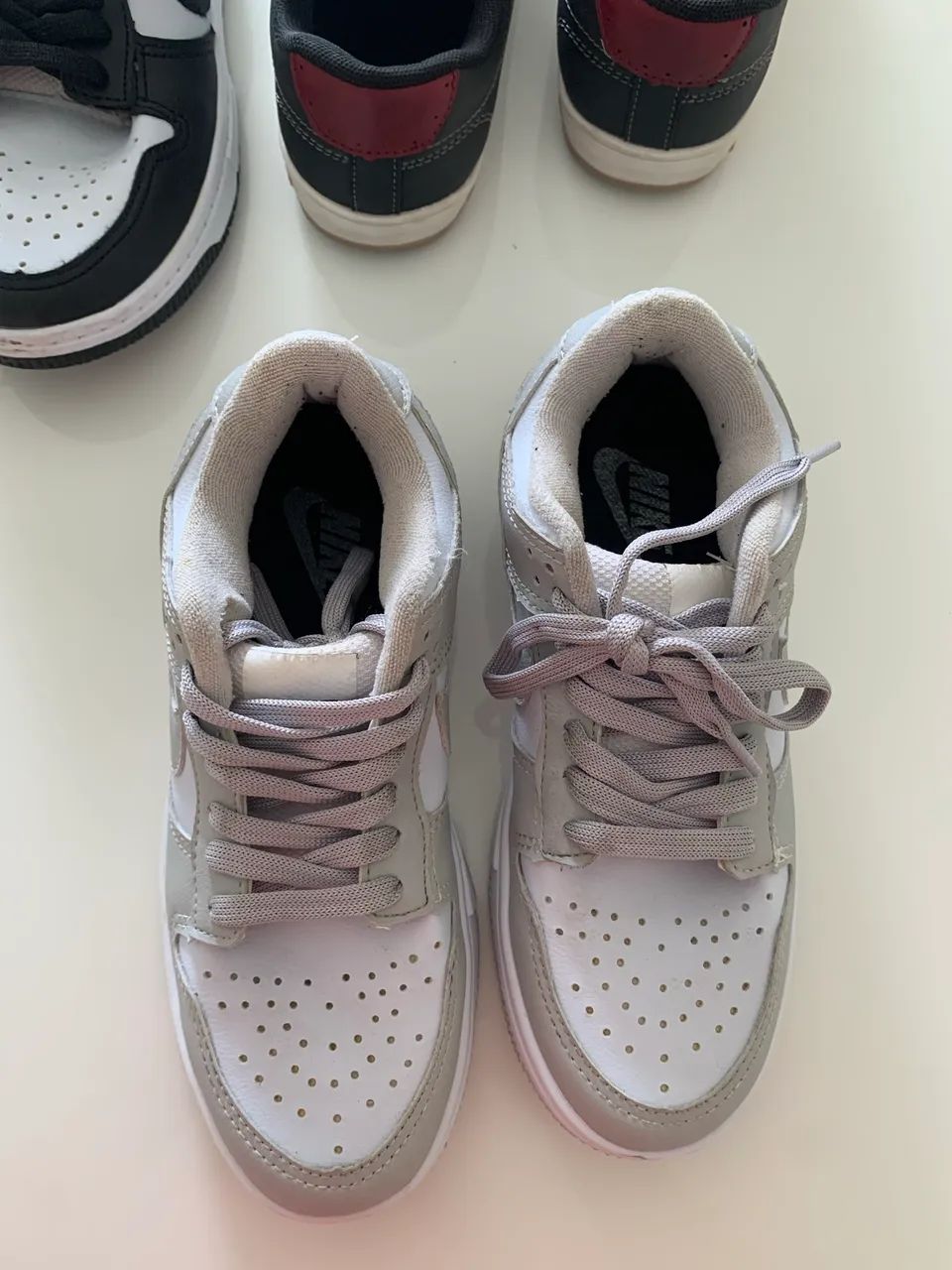 Tênis infantil 50 reais cada tênis (Nike numeração 36 e o outro numeração 35) - Foto 5