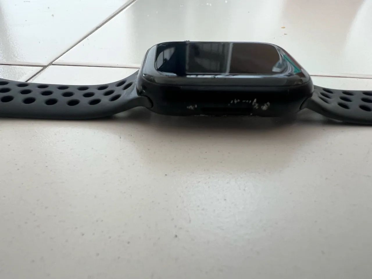 Apple Watch Series 7 - 45mm GPS + cellular  - Foto 2