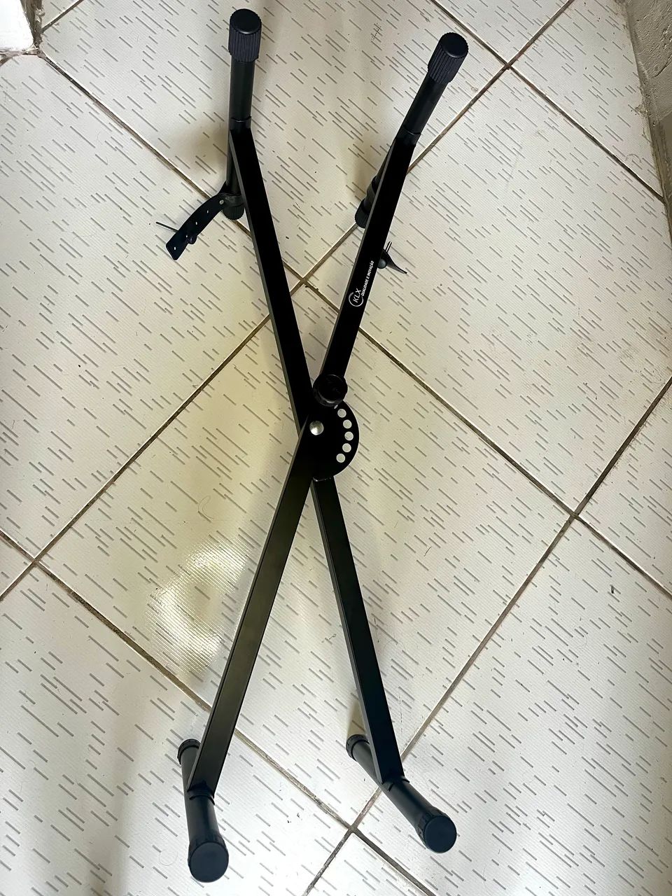 Suporte de teclado  - Foto 2
