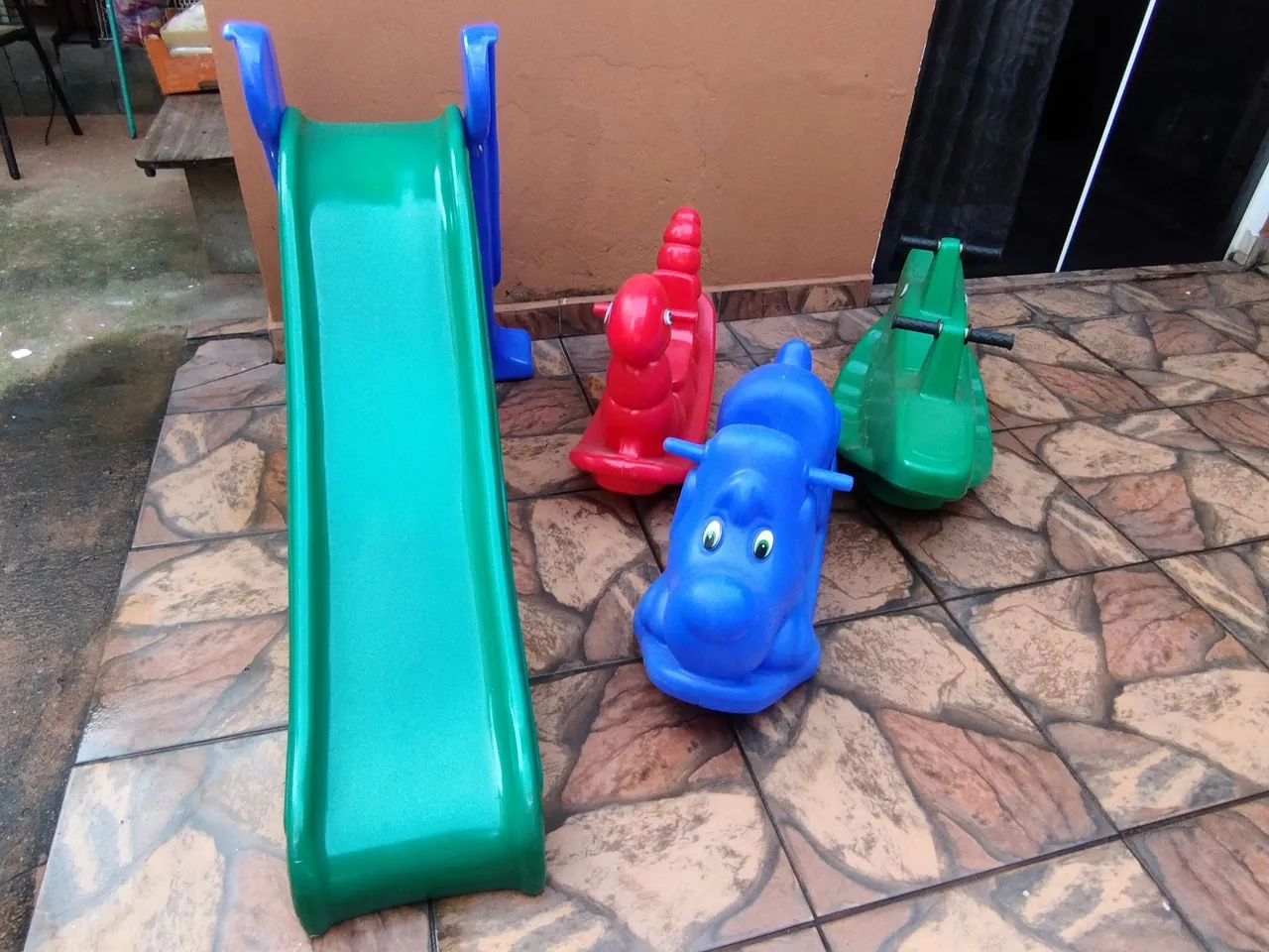 Brinquedos para playground 