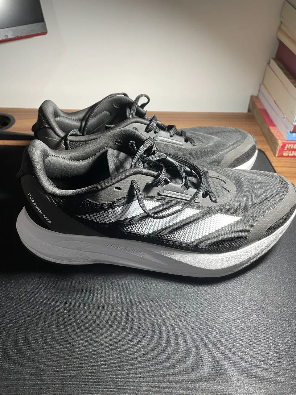 Tênis Adidas Duramospeed