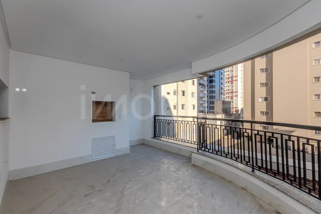 Apartamento no Edificio Maison Lafayette em Itapema/SC.
