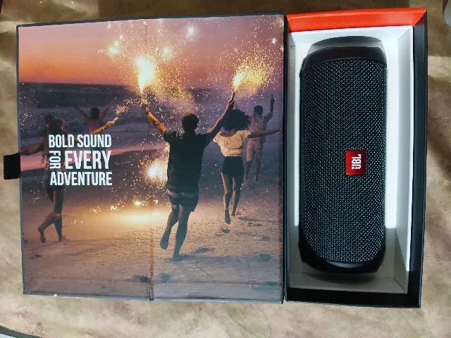 jbl flip essential2 original semi nova  - Foto 4