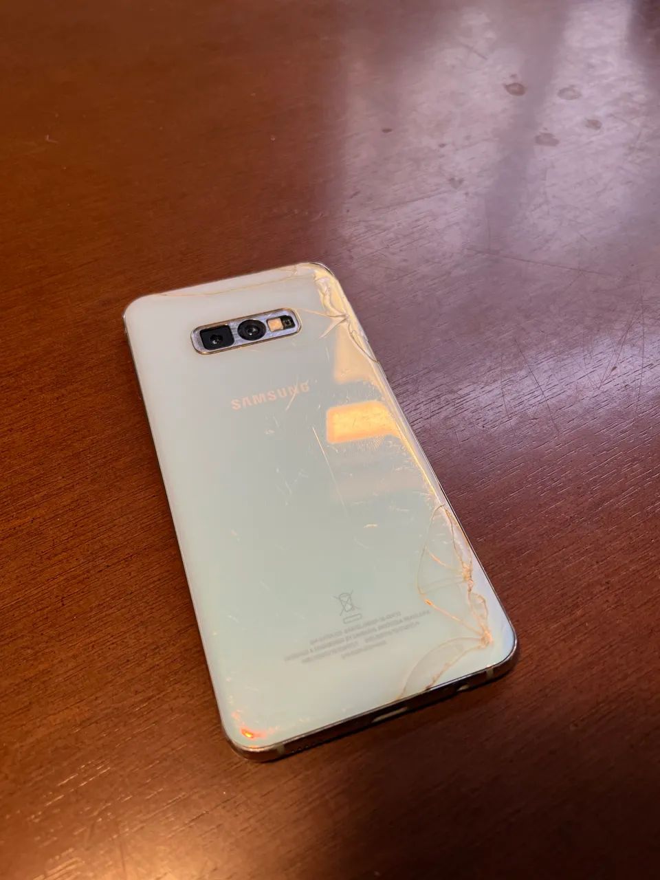 Samsung S10e - Foto 2