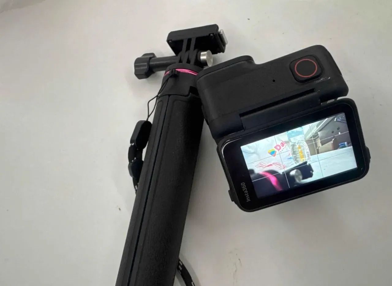 Insta 360 ace pro