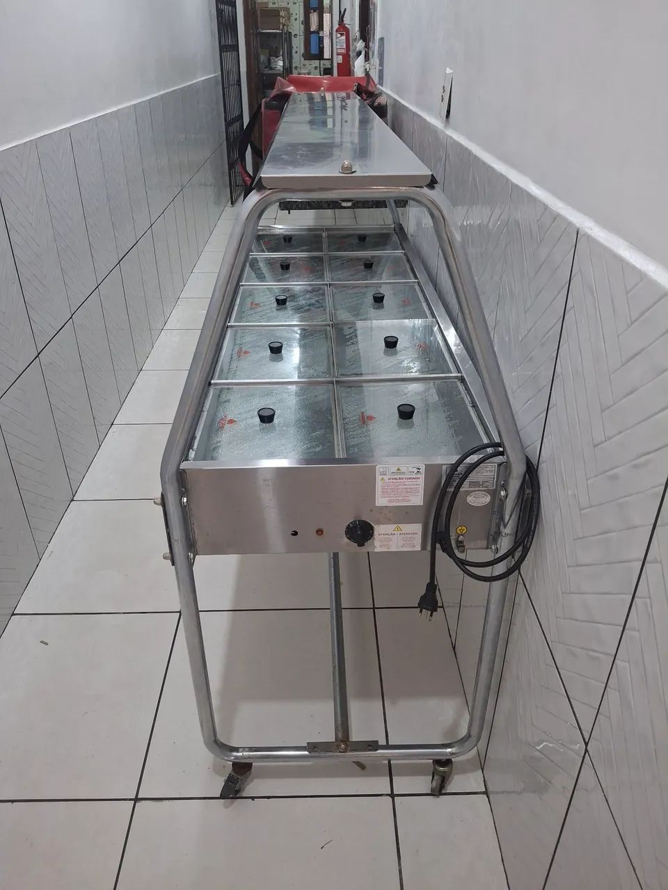 Self service progas 10 cubas