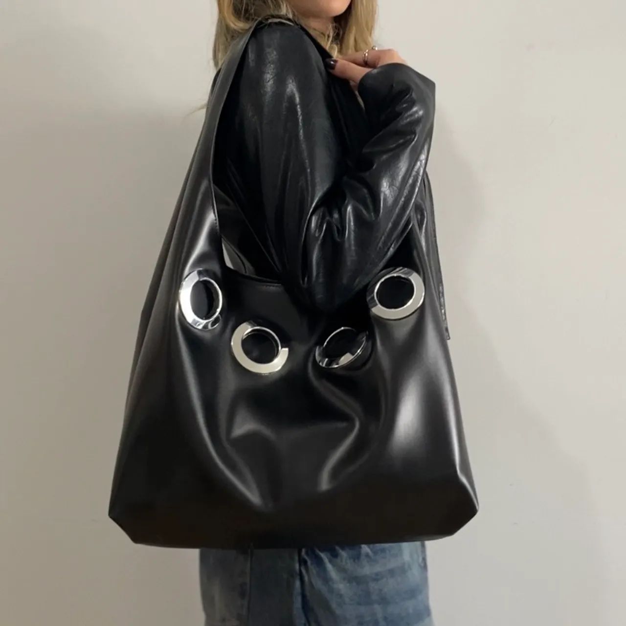 Bolsa Maxi com Ilhós  - Foto 3