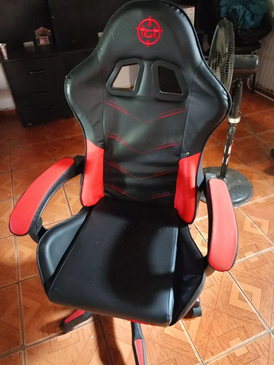 Cadeira gamer nova - Foto 3