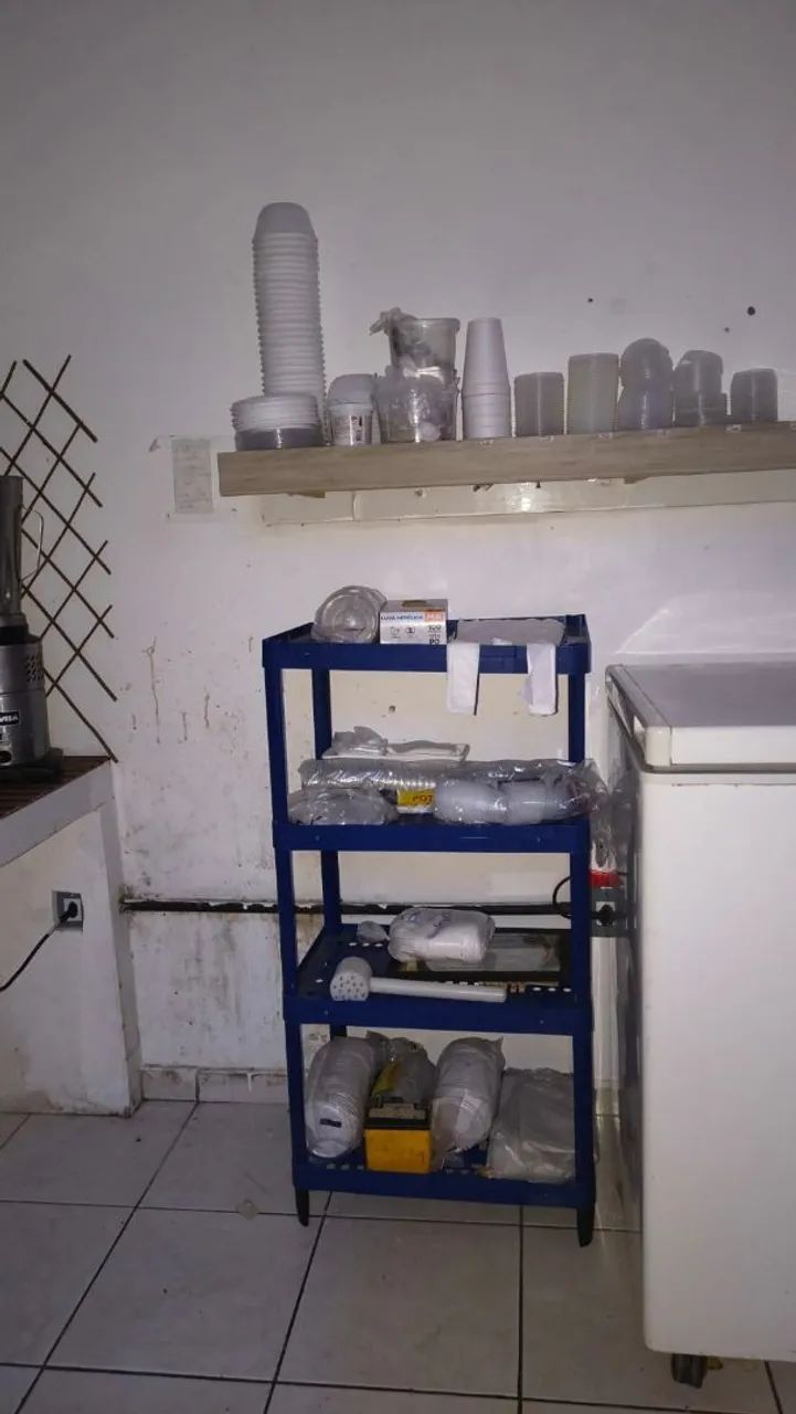 Vendo/alugo loja para Milkshake/Açaíteria pronta - Foto 3