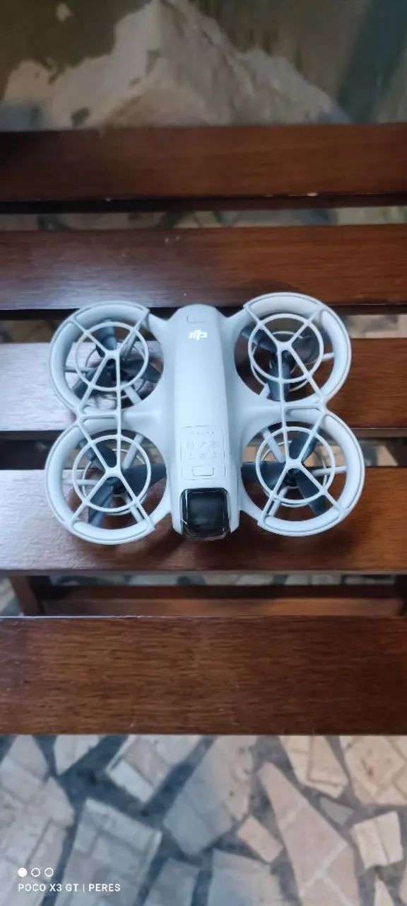 DJI NEO