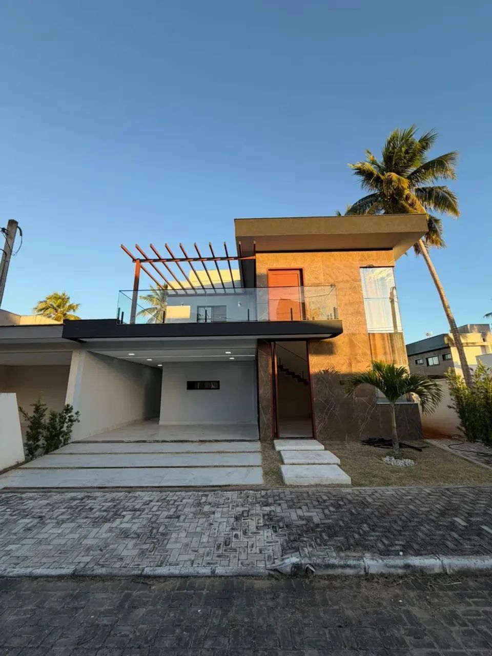 EDF DUPLEX NO CAJUPIRANGA CLUBE