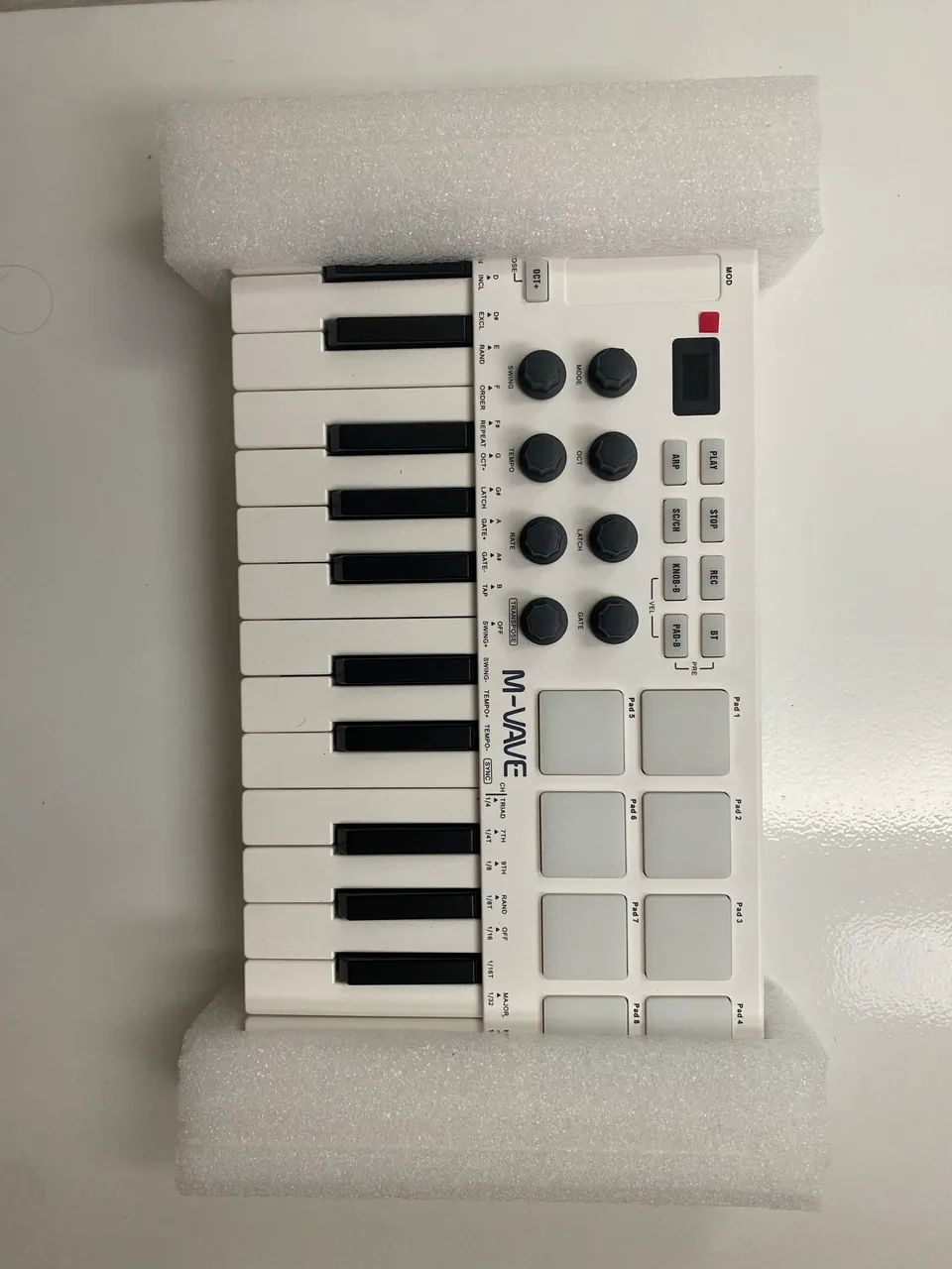 Controladora MÍDI m-vave