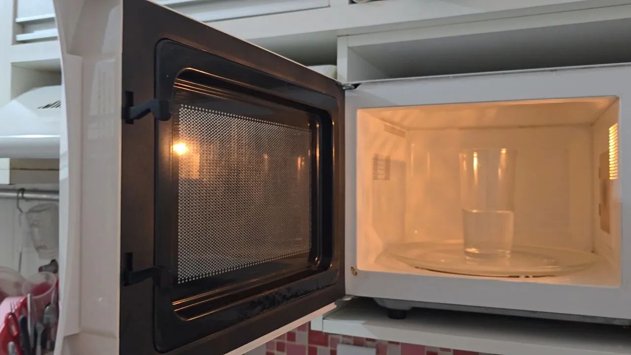 Microondas 21 L - Foto 4