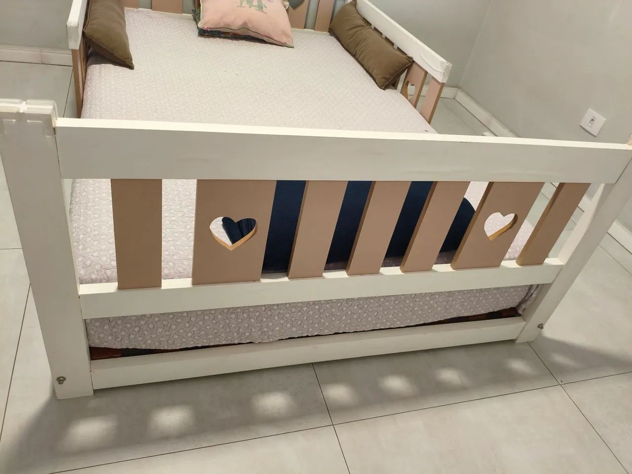 Black Friday - Vende-se cama + colchão  - Foto 2