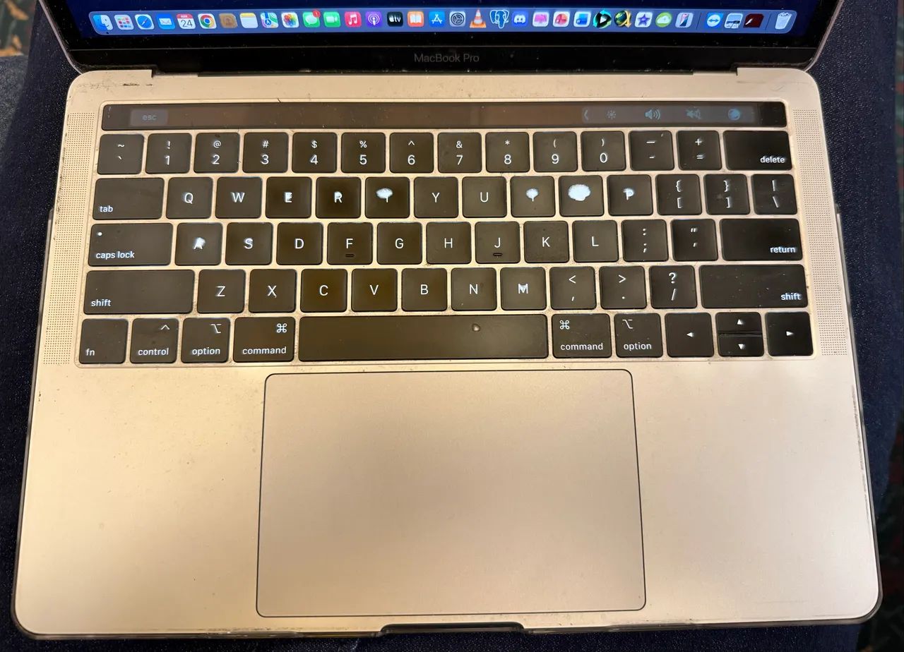 MACBOOK PRO 13 2019 - i7 | 16GB RAM | 512GB SSD - Notebooks