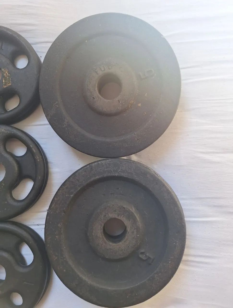 Halteres com 32kg de anilhas - Foto 3