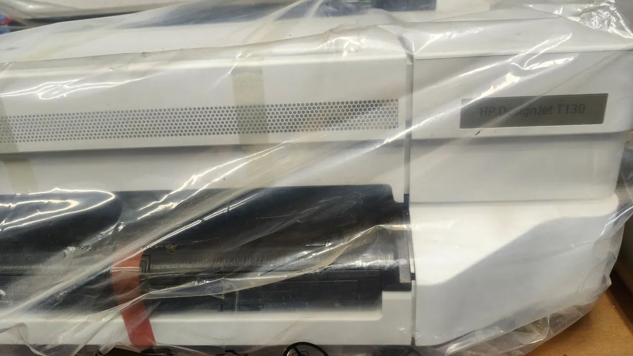 Plotter HP DesignJet T130 nova, sem uso - Foto 2