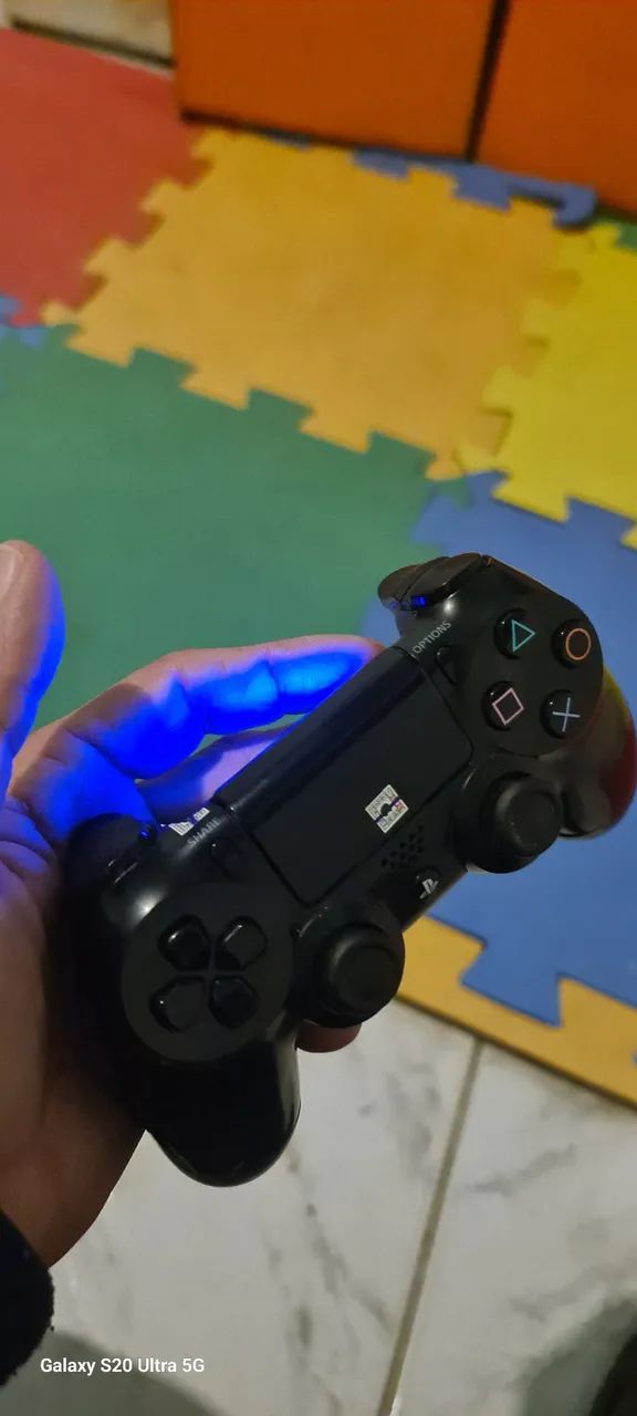Ps4 2tb desbloqueado  - Foto 4