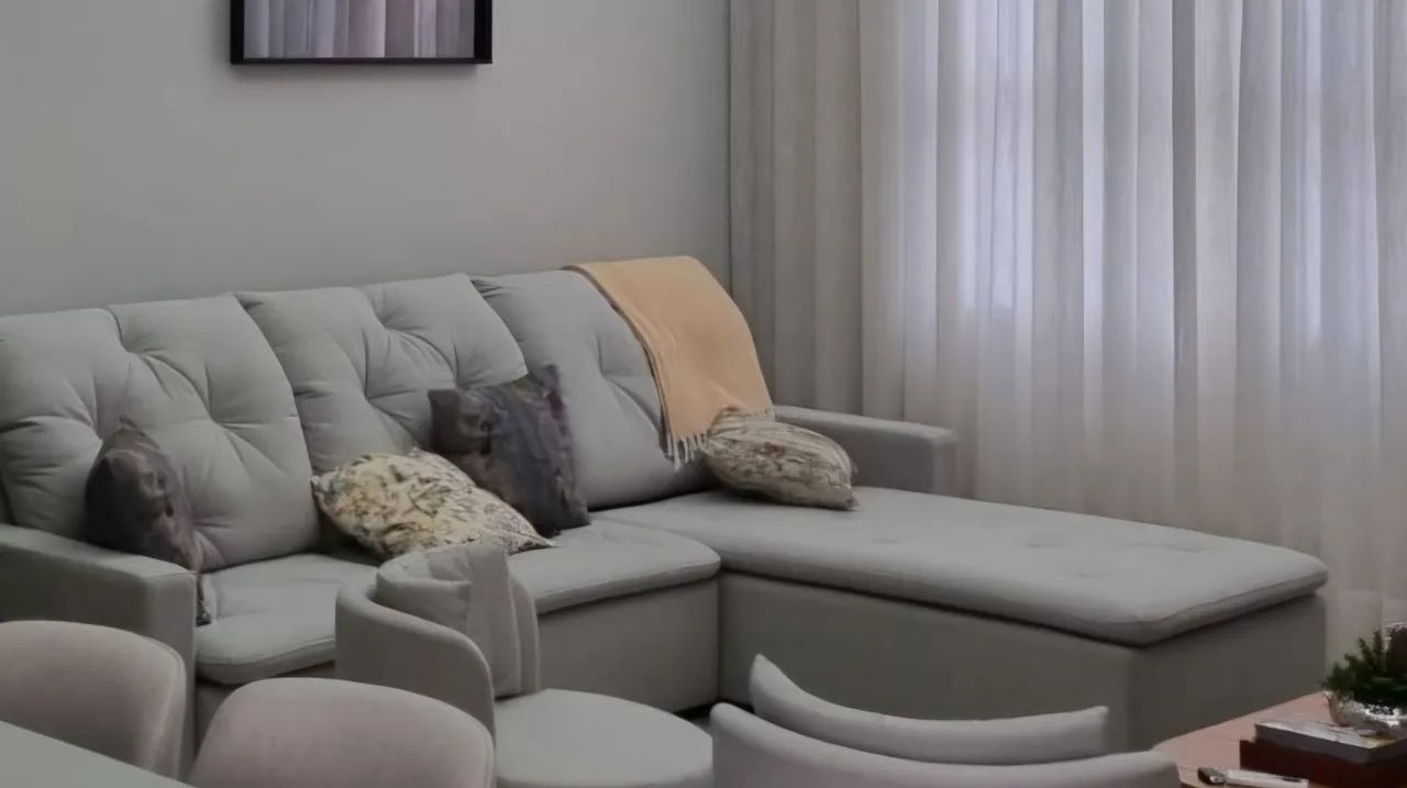 Sofa Dunelli semi novo linho chaise assinado  