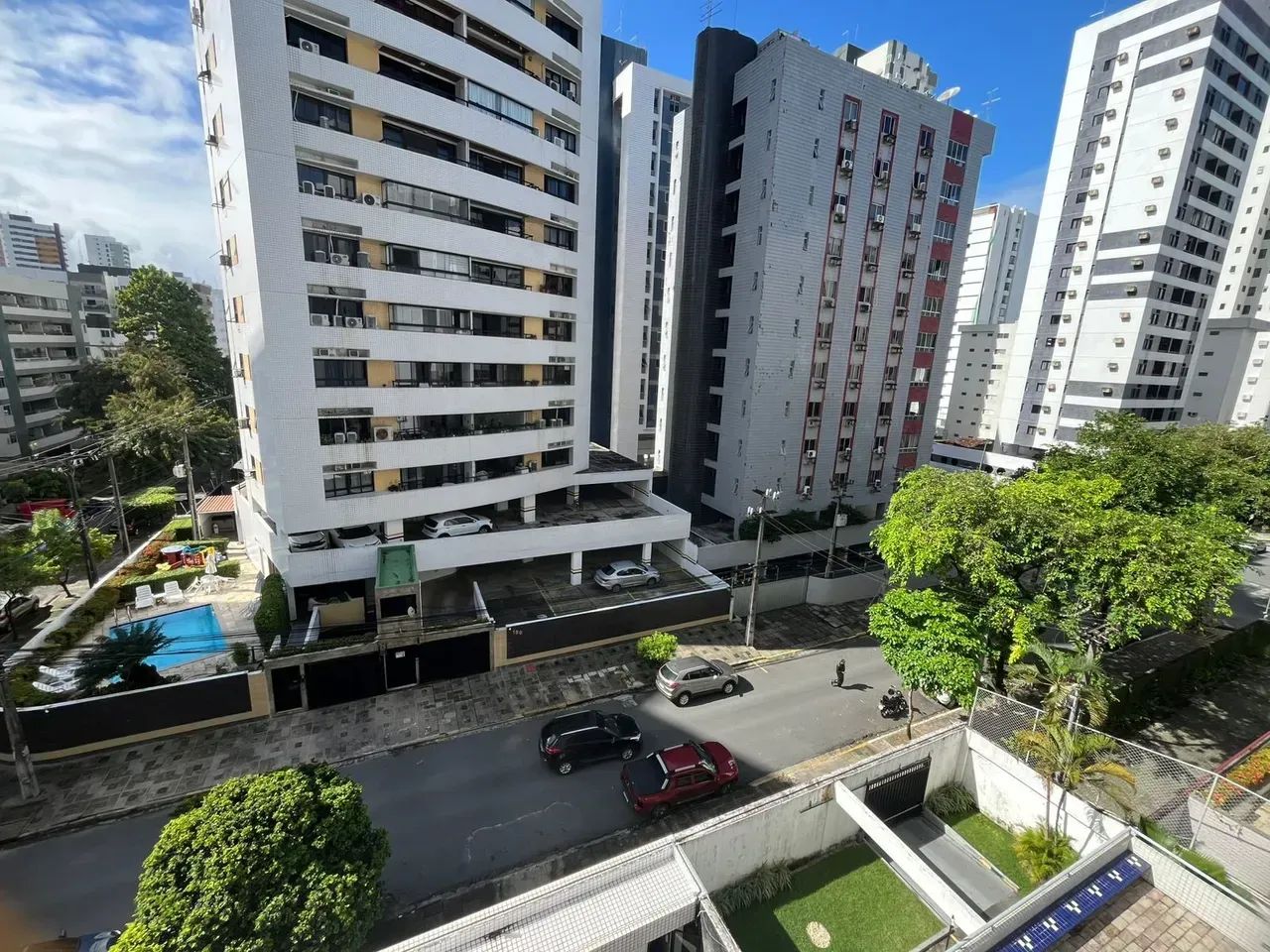 MORE COM CONFORTO E ESPAÇO EM BOA VIAGEM - 3 QTS 2 VAGAS