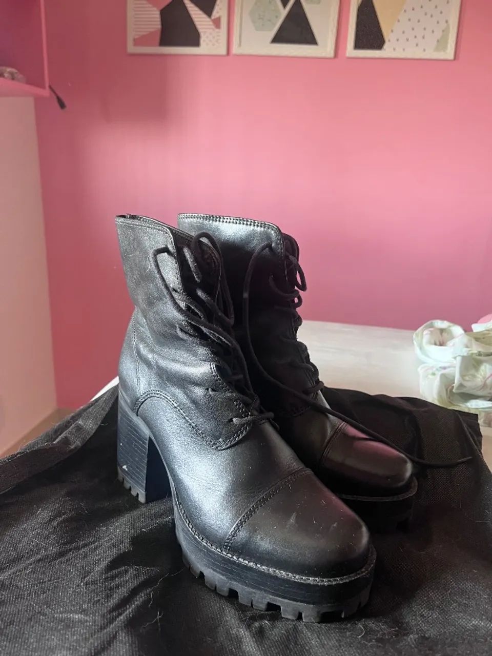 Bota Schutz Coturno  tamanho 35 - Foto 2