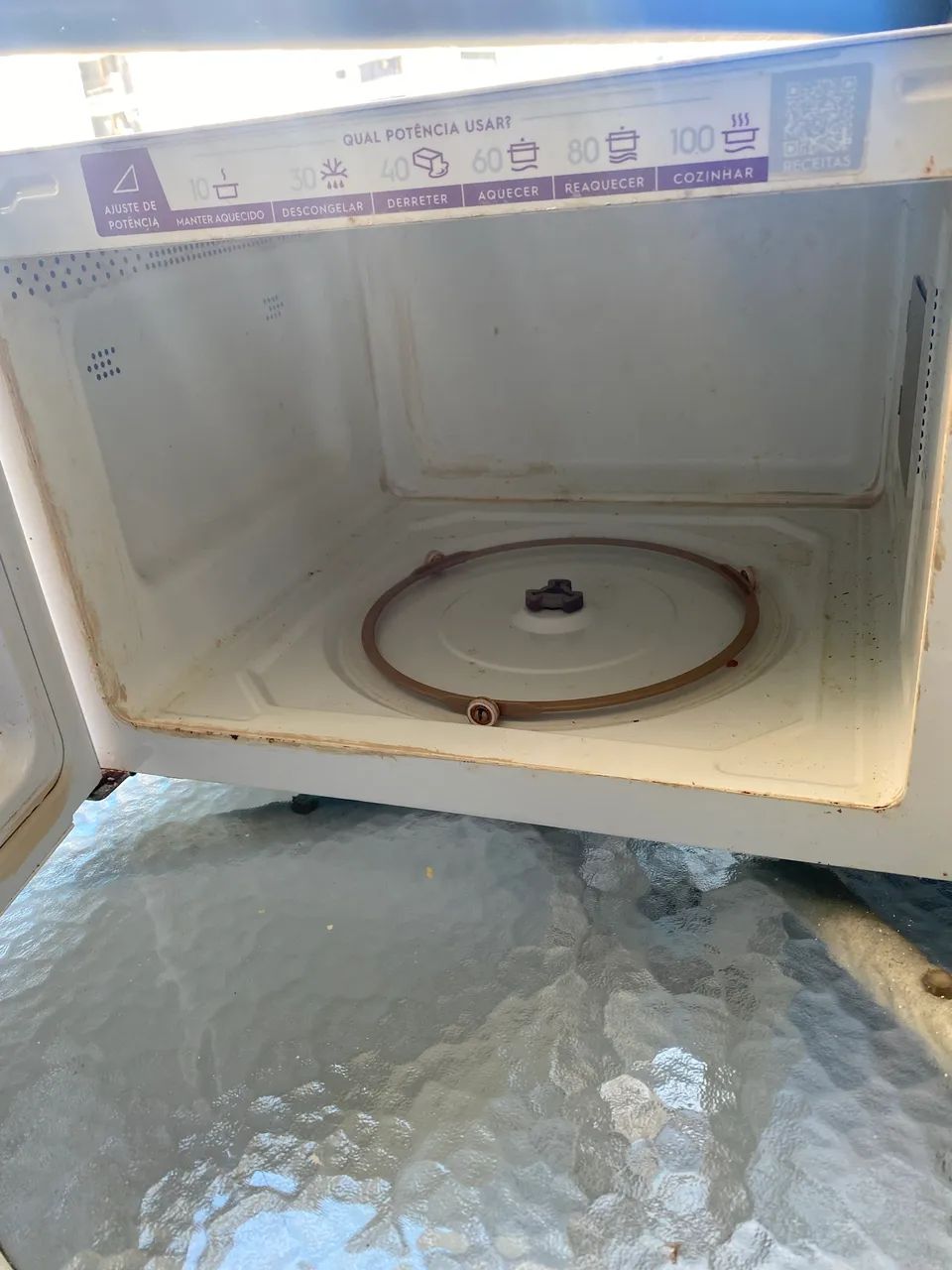 MICRO-ONDAS ELECTROLUX MTO30 20L - BRANCO  - Foto 3