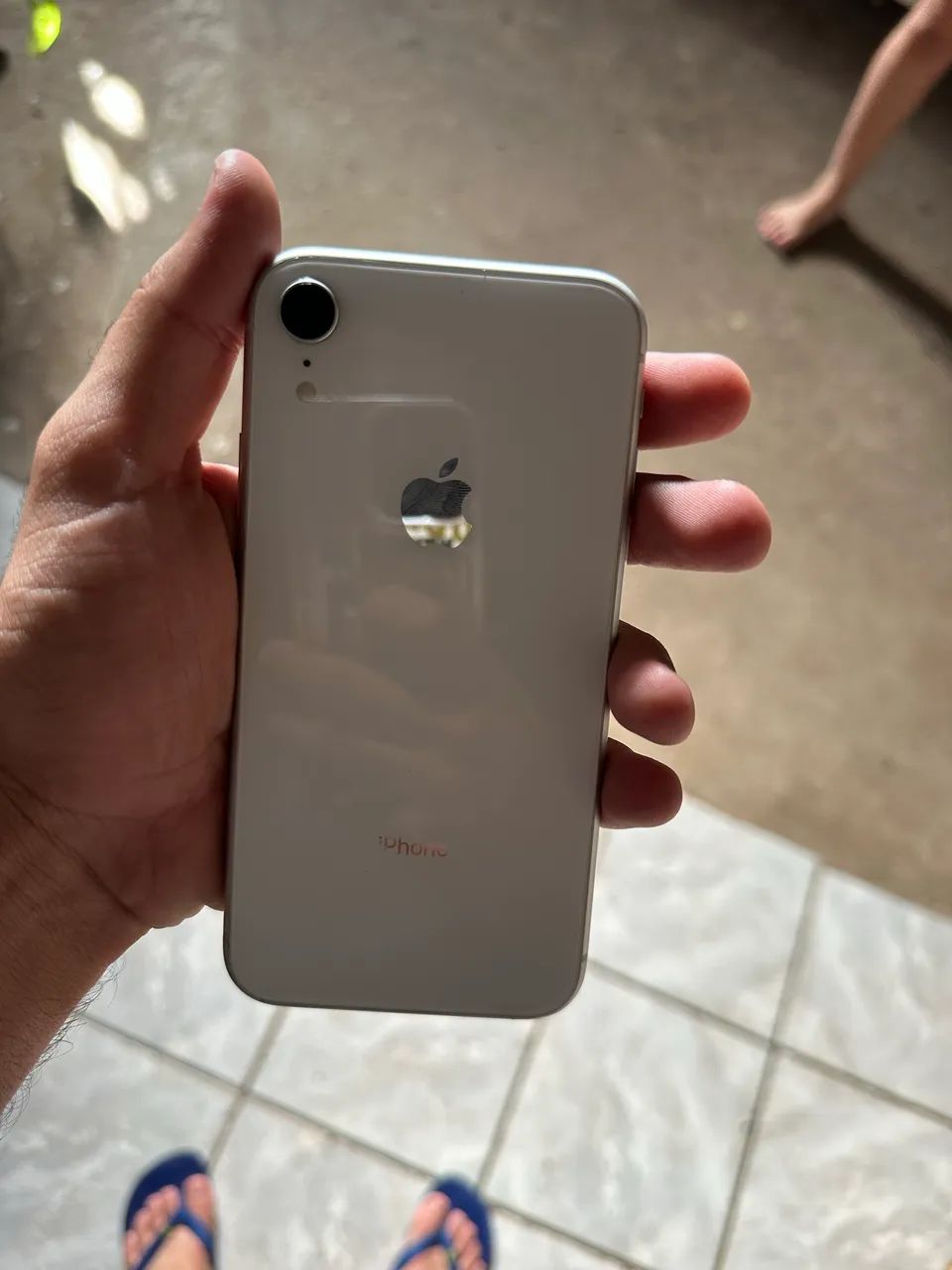 iPhone XR 64 GB  - Foto 2