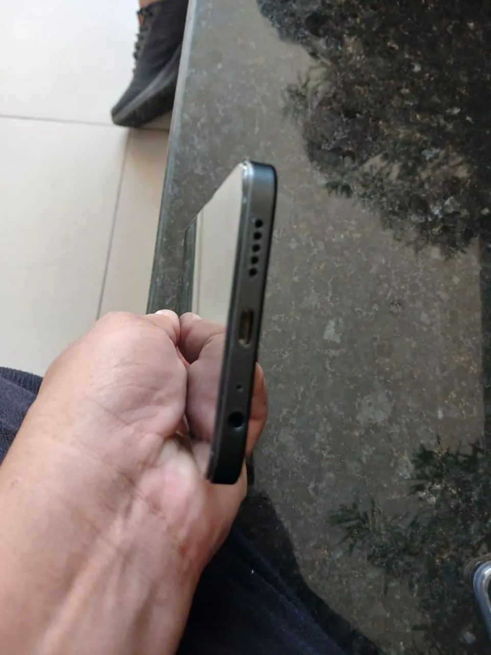 Vende um POCO C 81 Pro, semi novo , MOTIVO:  DOENÇA  - Foto 2