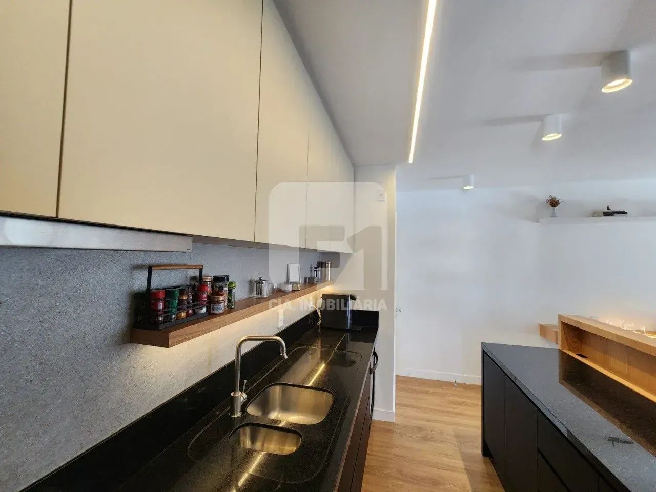 Apartamento com 3 dormitórios no Itacorubi - Florianópolis - SC - Foto 2