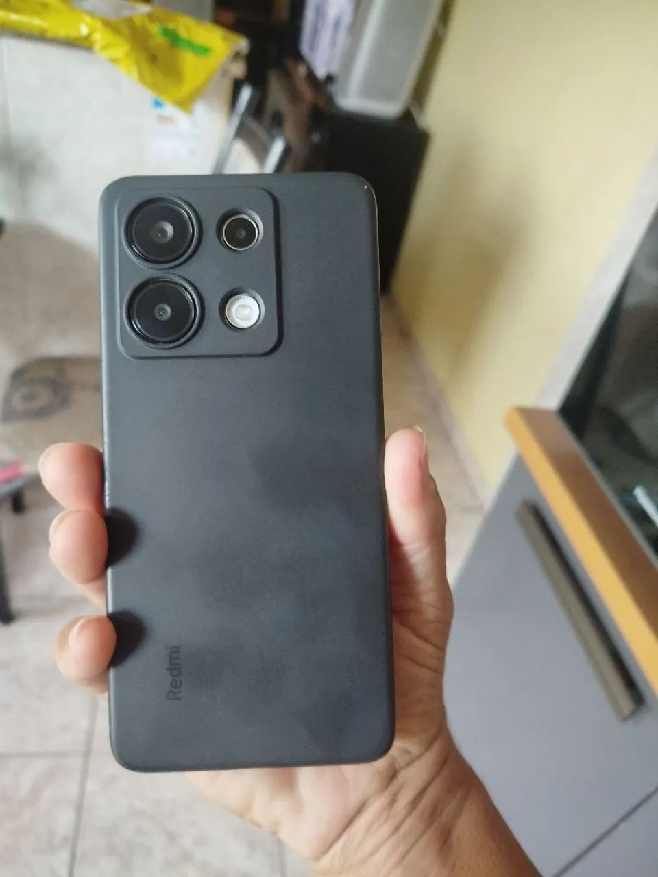 Redmi not 13 256 GB - Foto 2