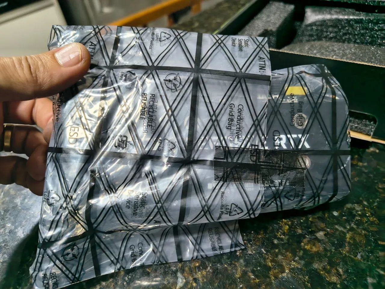 Placa de video GEFORCE RTX 3050 - Foto 4