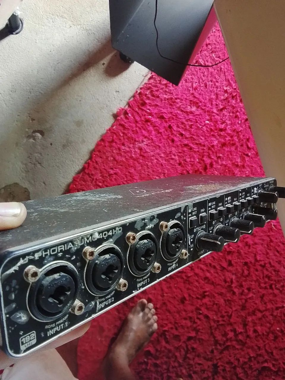 Placa de áudio Behringer 404 HD - Foto 3