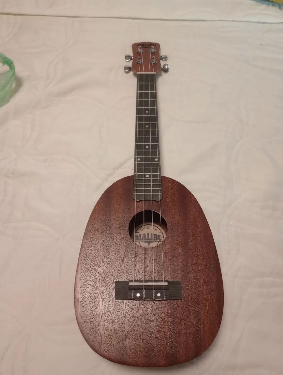 Ukelele Malibu 